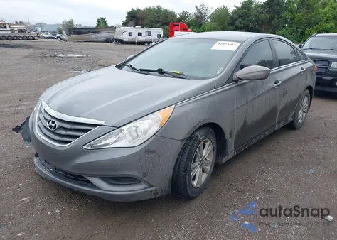 2011 Hyundai Sonata Gls z USA, uszkodzony, nr VIN 5NPEB4AC8BH136382